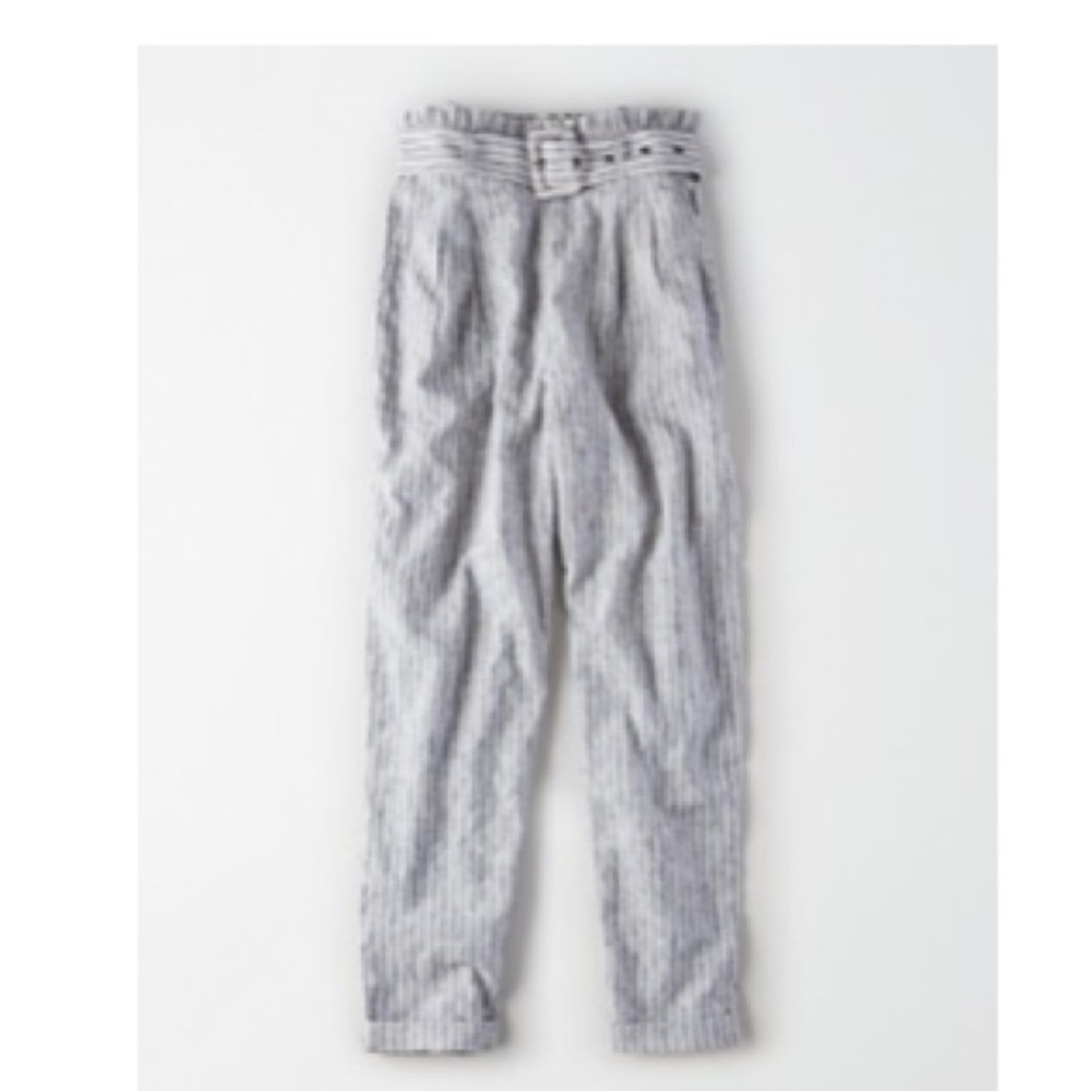 NWT AE American Eagle high waisted paper bag tapered pants.